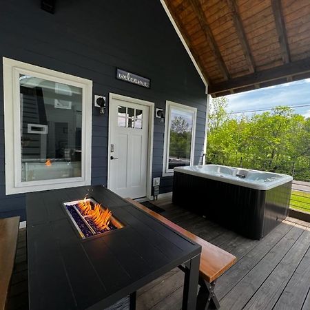 Апартаменты Modern Smoky Mountain Tiny House Пиджен-Фордж Экстерьер фото