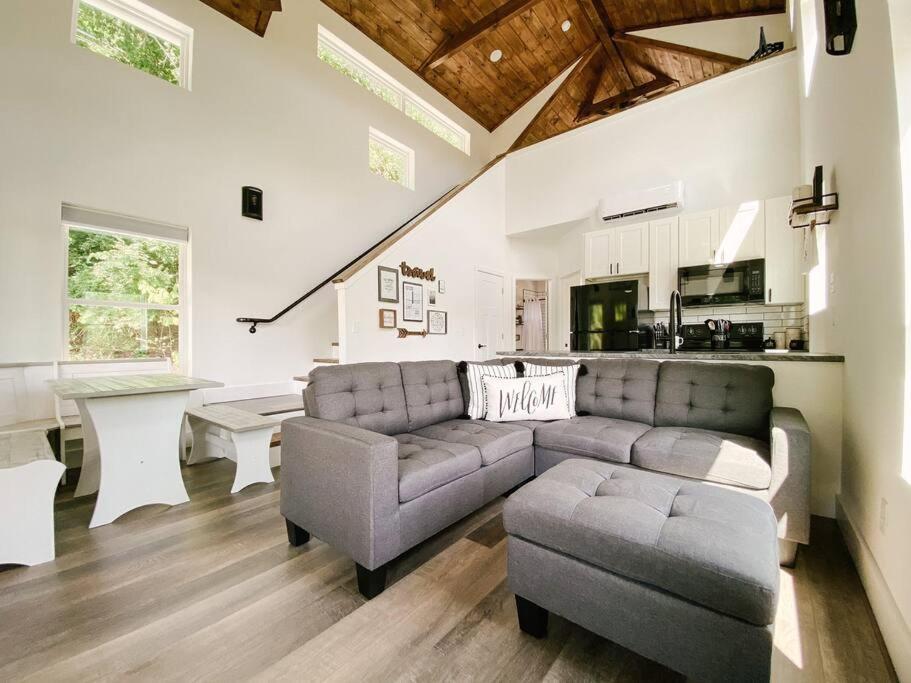 Апартаменты Modern Smoky Mountain Tiny House Пиджен-Фордж Экстерьер фото